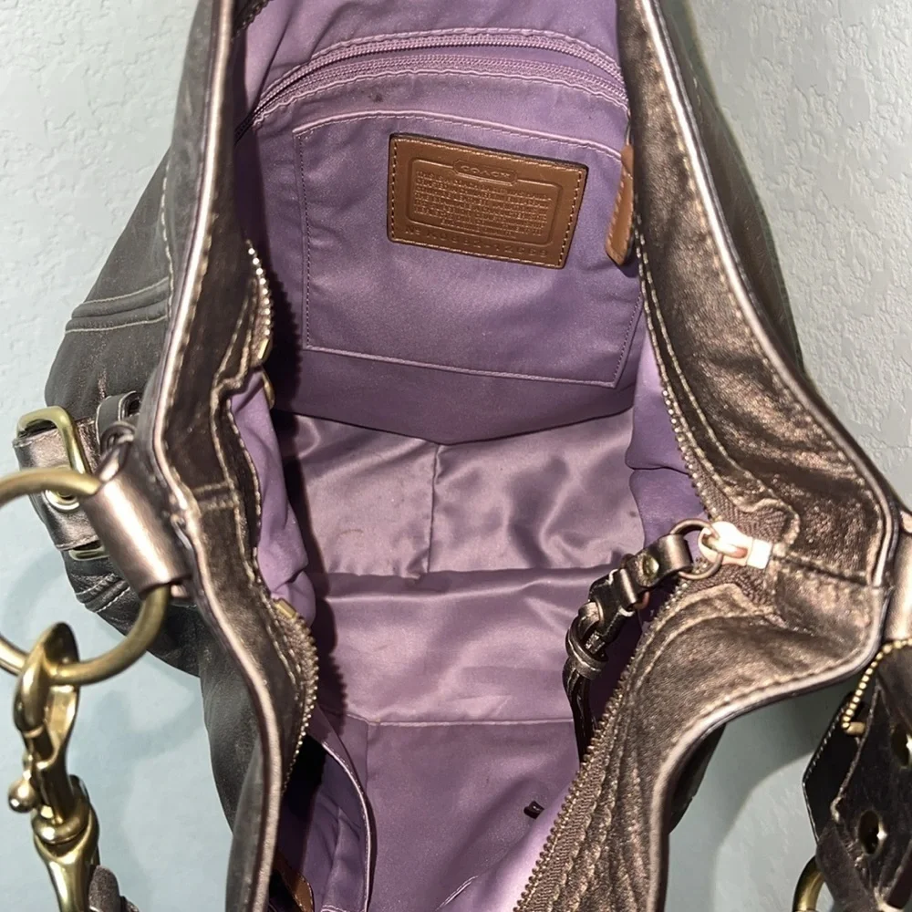 Coach EUC Bronze Leather Purse, hardly used, with inside pockets.